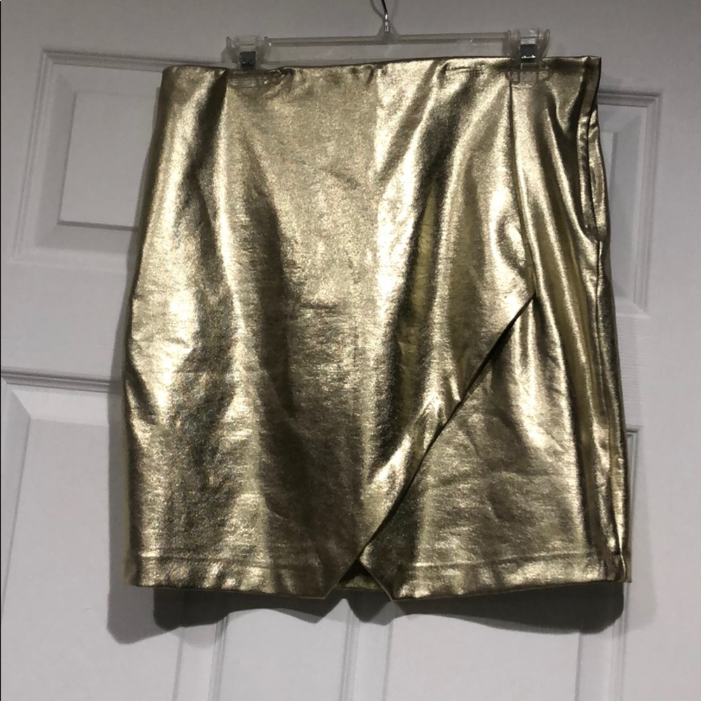 Gold skirt